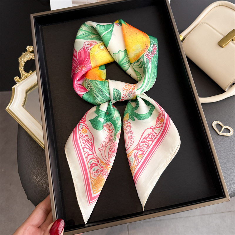2026 New Fruit Print Silk Squa - Ascot Neck Scarf ulasan dan harga