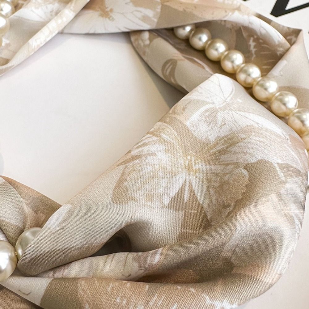 Silk Material Magnetic Pearl S - Ascot Neck Scarf ulasan dan harga